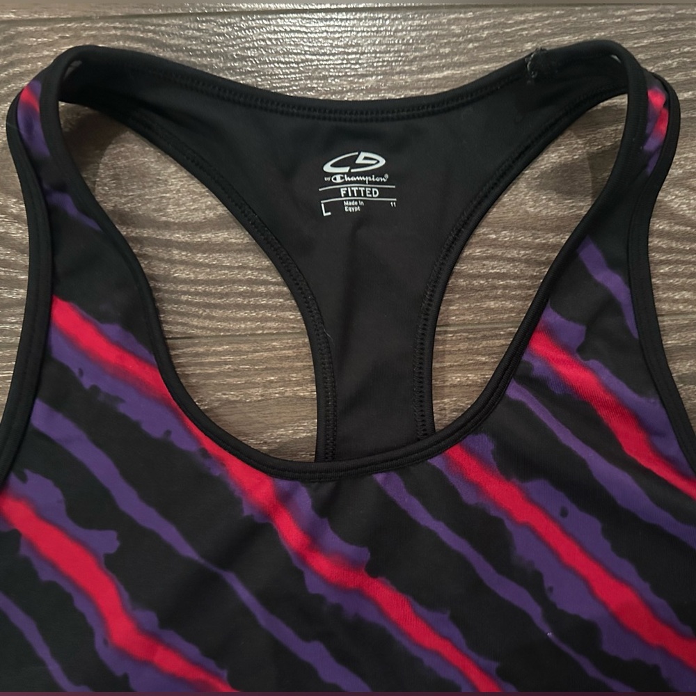 Champion Tank - Picture 3 of 5